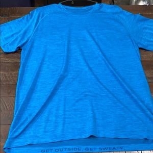 Lululemon Metal Vent